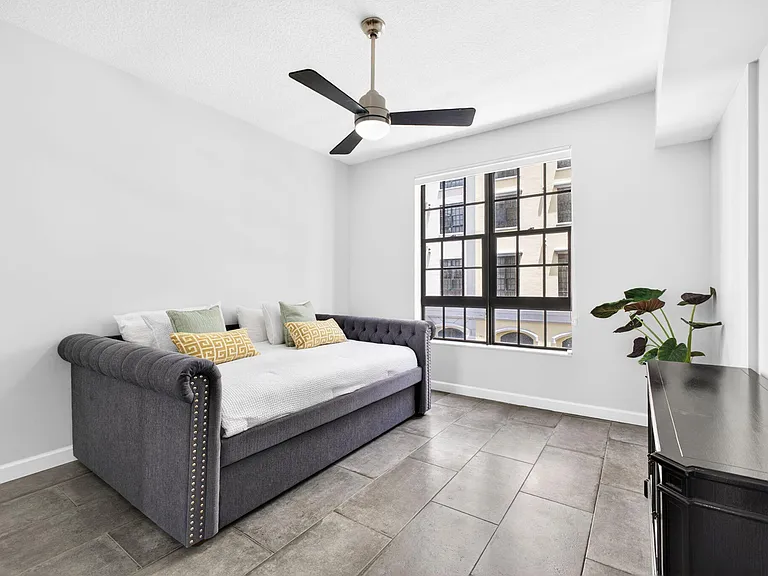 801 S Olive Ave #614 — Photo 19