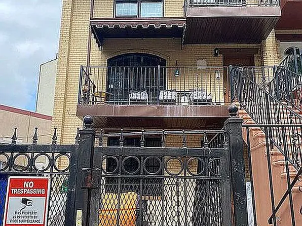 1381 Shakespeare Ave #2FAM, Bronx, NY 10452