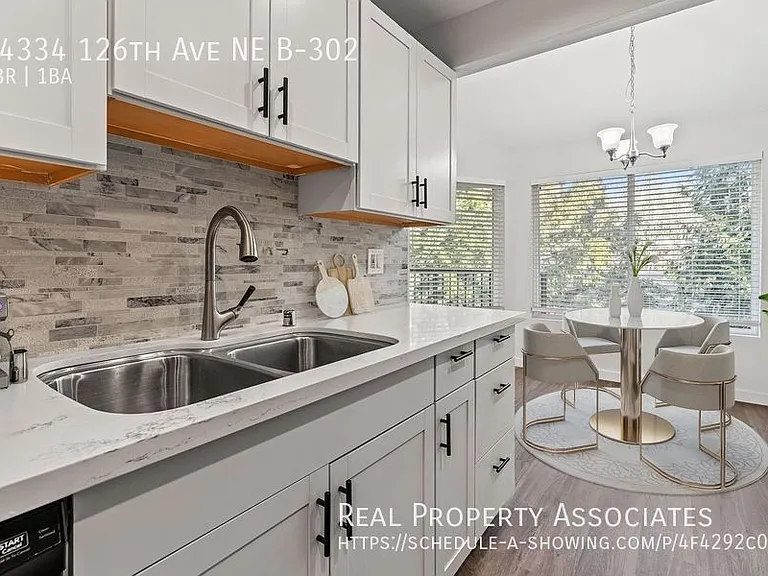 14334 126th Ave NE #B302 — Photo 29