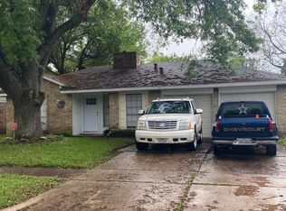 3323 Ripplebrook Dr, Houston, TX 77045