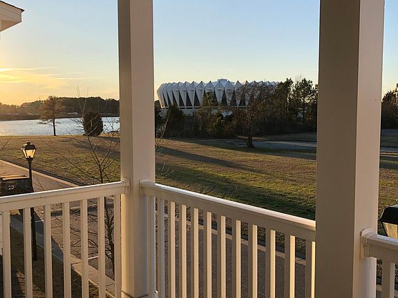 2nd image of 307 Waterside Dr
