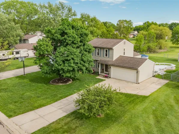 3553 Loon Lake Rd, Wixom, MI 48393