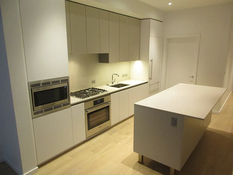 1150 NW Quimby St #312 — Photo 9
