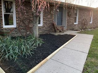 3015 Fall Dr, Anderson, IN 46012