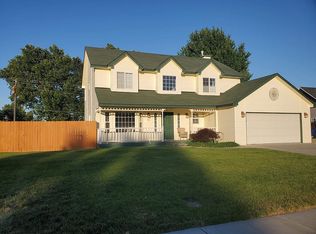 914 Tomich Ave, Richland, WA 99352