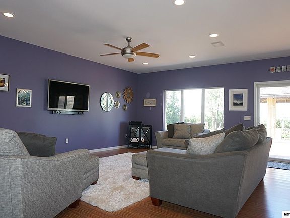 2nd image of 18848 180th St