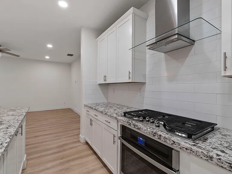 12721 Quantum Way — Photo 14