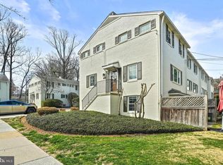 5336 Pooks Hill Rd #5336, Bethesda, MD 20814