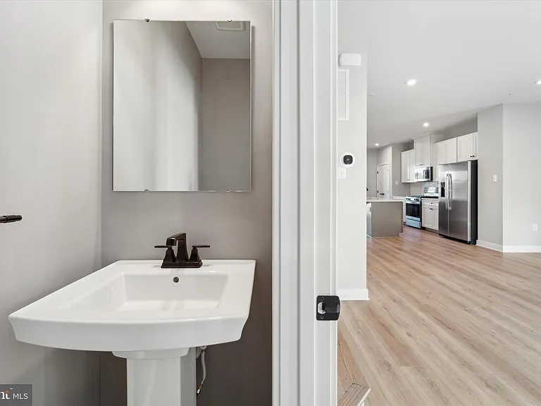 122 Arcadia Way — Photo 6