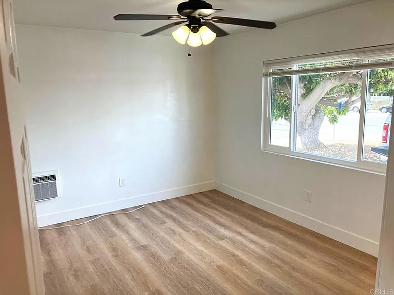 172 Palomar St — Photo 23