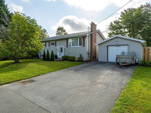 3rd image of 164 Riverwood Dr