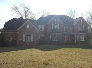 2 River Park Ct, Whippany, NJ 07981