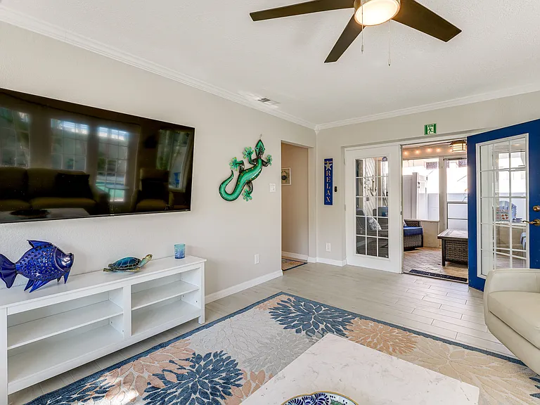 1203 Bay Palm Blvd — Photo 16
