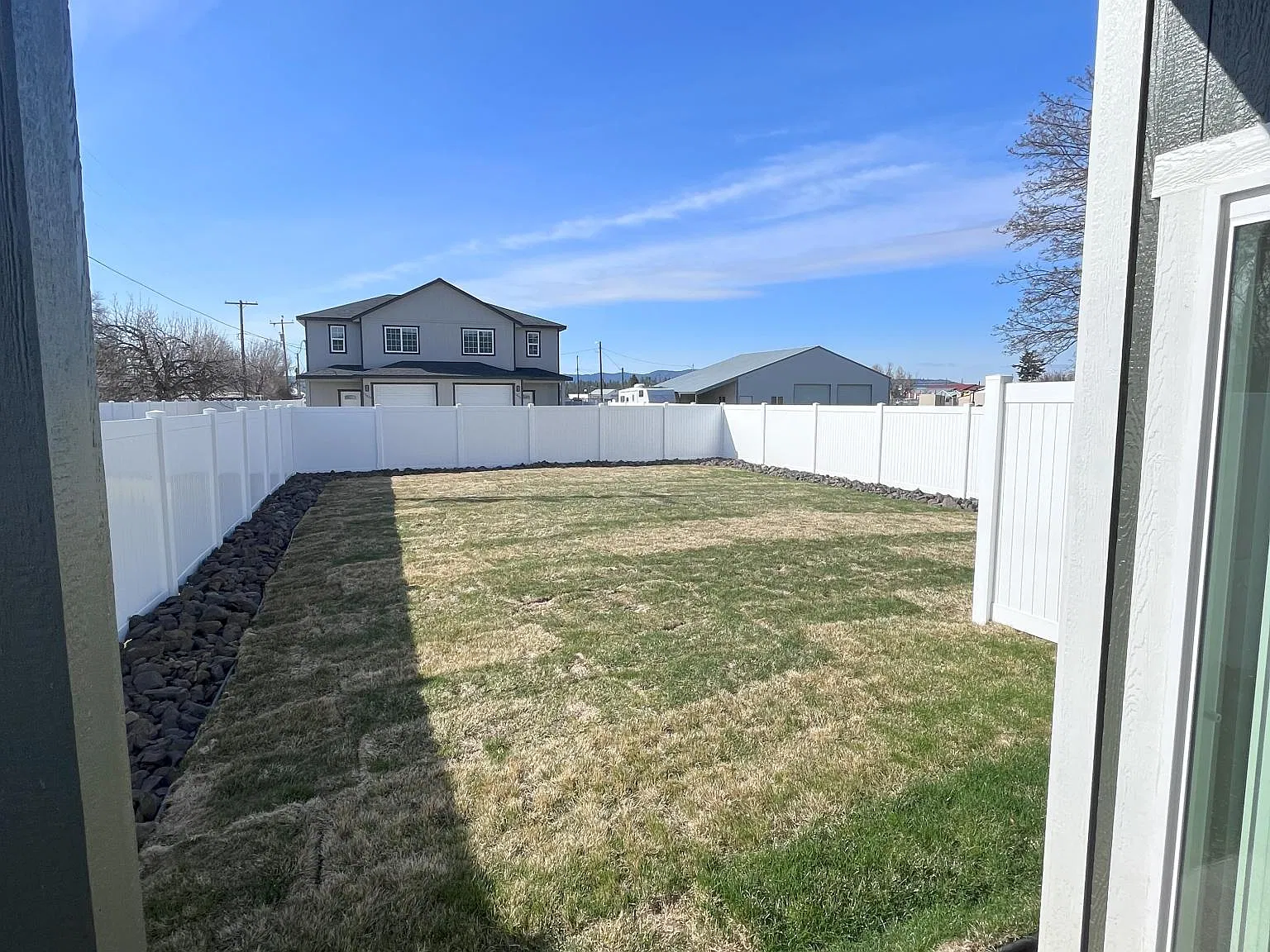 3 bed, 2.5 bath, 1534 sqft, $2,150 — Photo 2