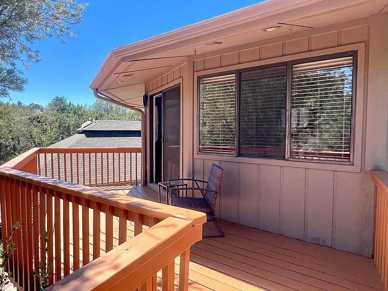 335 Foothills South Dr — Photo 36