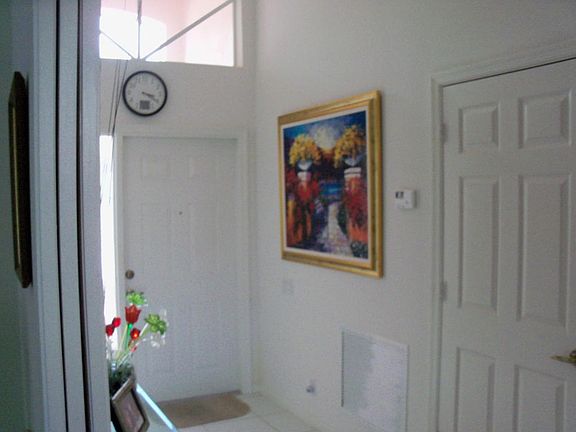 4th image of 7402 Haviland Cir
