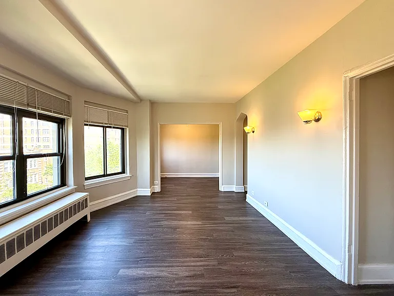 1033 W Loyola Ave #501 — Photo 3