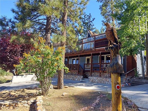 2nd image of 40289 Lakeview Dr