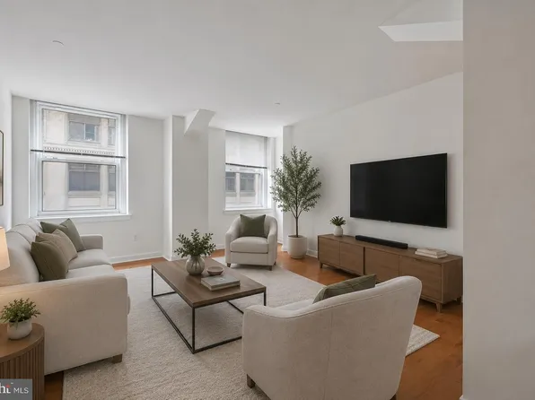 111 S 15th St APT 1512, Philadelphia, PA 19102