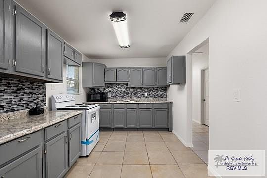 2nd image of 75 Vera Cruz Ave