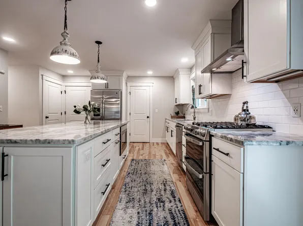 8 Tyler Drive #32, Falmouth, ME 04105