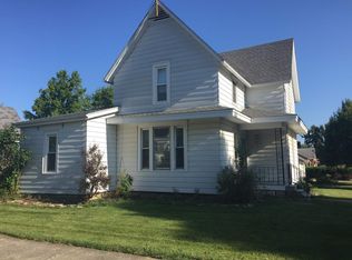 266 Hendricks St, Berne, IN 46711