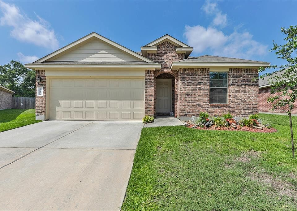 1st image of 22911 Ari Creek Way
