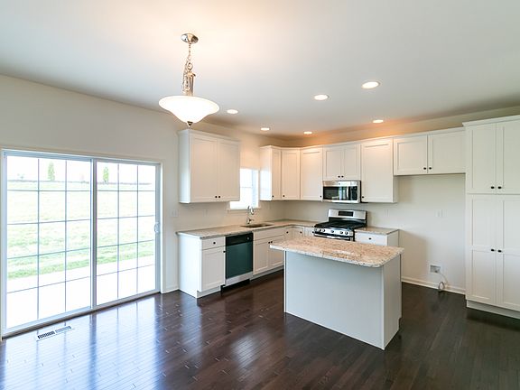 Madison Traditional- Kitchen