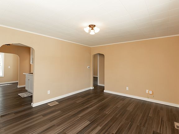 4th image of 713 McDonald St