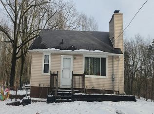 5951 Jackson Ave, Lake, MI 48632