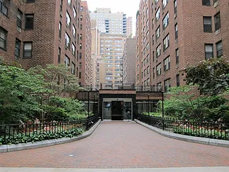 2 Tudor City Place in Murray Hill