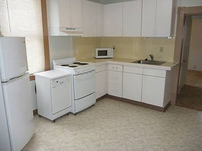 2nd image of 430 5th St APT B