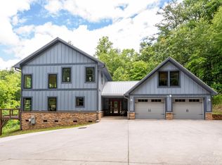 56 Camp Branch Rd, Black Mountain, NC 28711