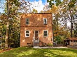 169 Granby Rd, South Hadley, MA 01075
