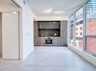 15 Mercer St #619, Toronto, ON M5V 0T8