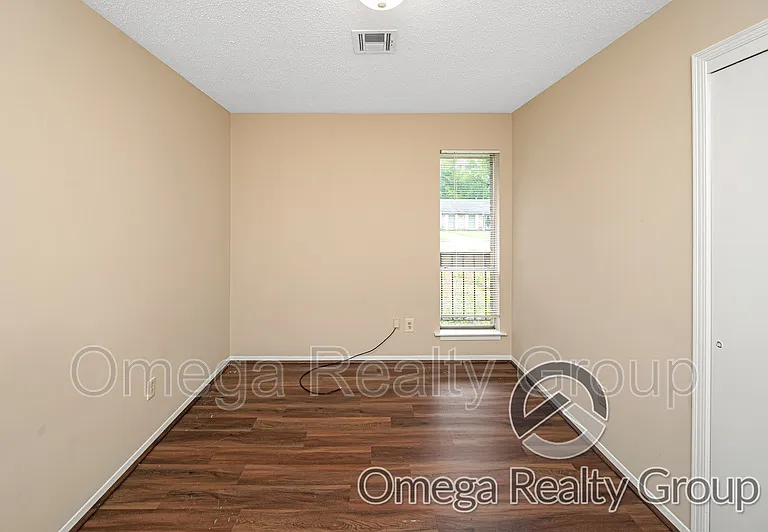 4078 Strathmore Dr — Photo 26