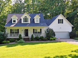 172 Rabbit Field Ln, Advance, NC 27006