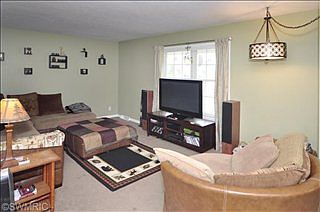 3rd image of 1149 Meadowsweet Ln