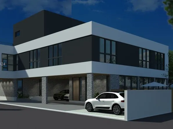 3715 Oak Ave, Miami, FL 33133