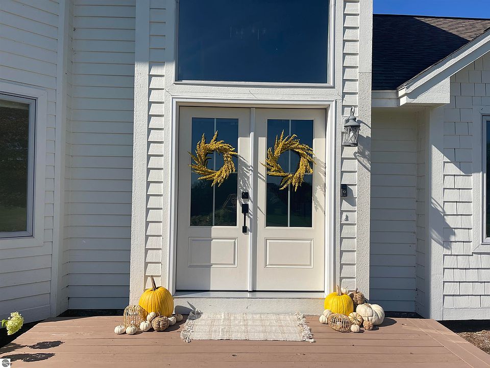 1st image of 13277 Blue Shore Dr