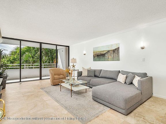 2nd image of 3701 S Flagler Dr APT B307