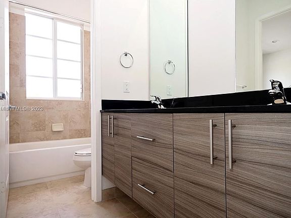 4th image of 2765 SW 81st Ter #2779