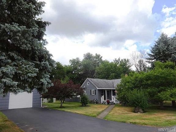 2nd image of 31 Louisa St