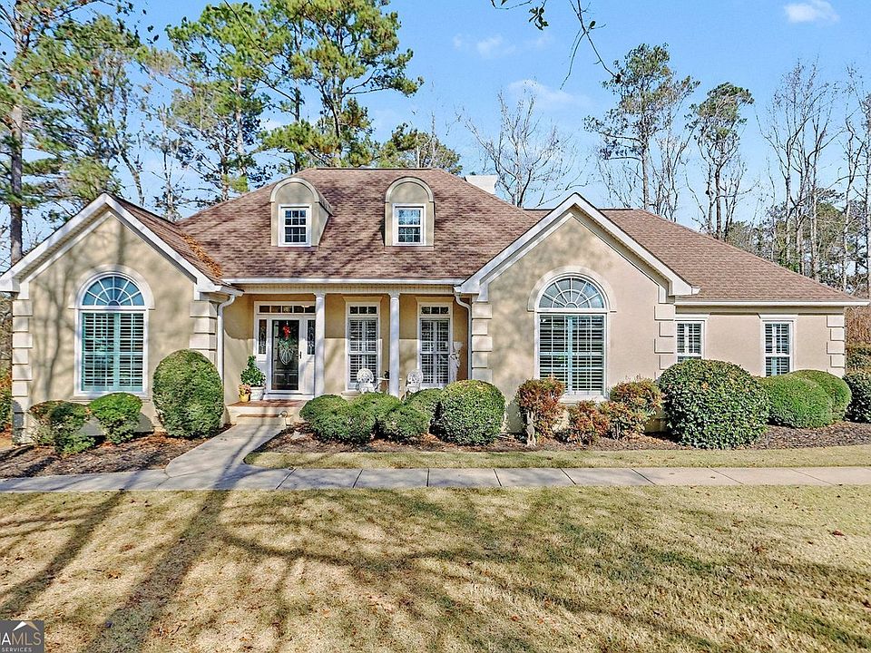 1st image of 7266 Oak Arms Dr