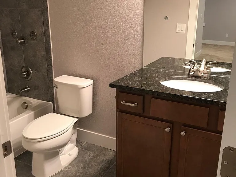 Standard tub/shower.
