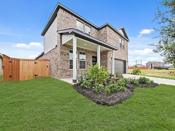 2nd image of 5814 Capri Forest Dr