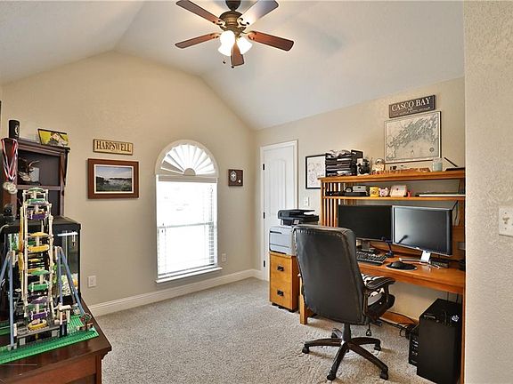 5th image of 3901 Hill Country Dr