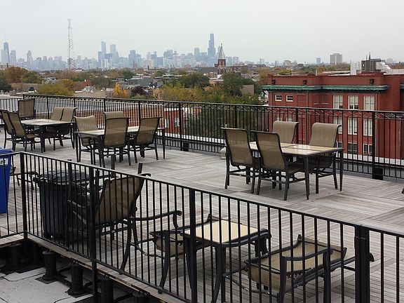 3rd image of 3125 W Fullerton Ave APT 305