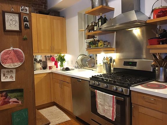 4th image of 347 W 4th St #B