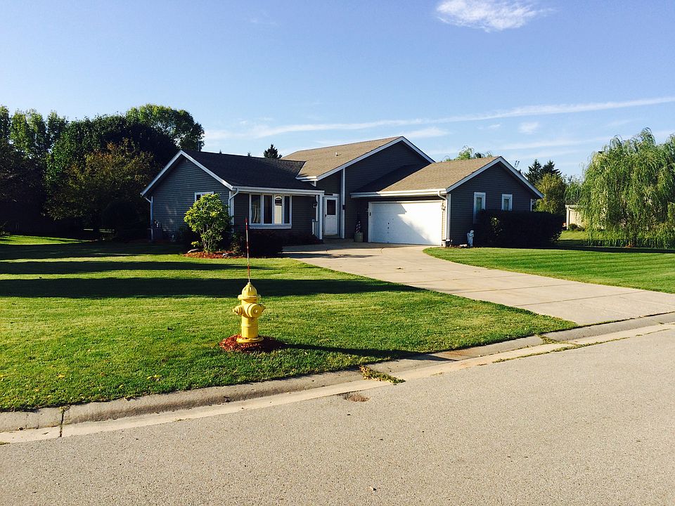 1st image of W238N7135 Michele Ln